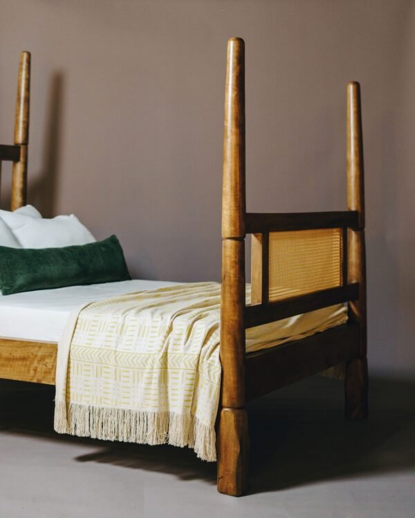 Baxton Studio Malia Rattan Canopy Bed_04