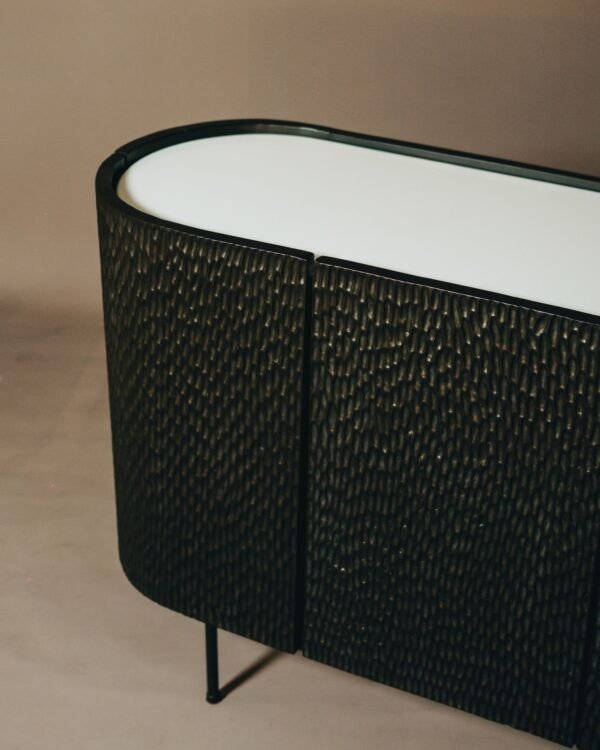 Gordon Guillaumier Gubia Sideboard_04