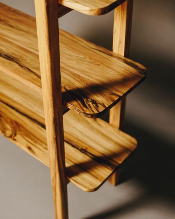 Greenington Magnolia Wooden Ladder Shelf_03