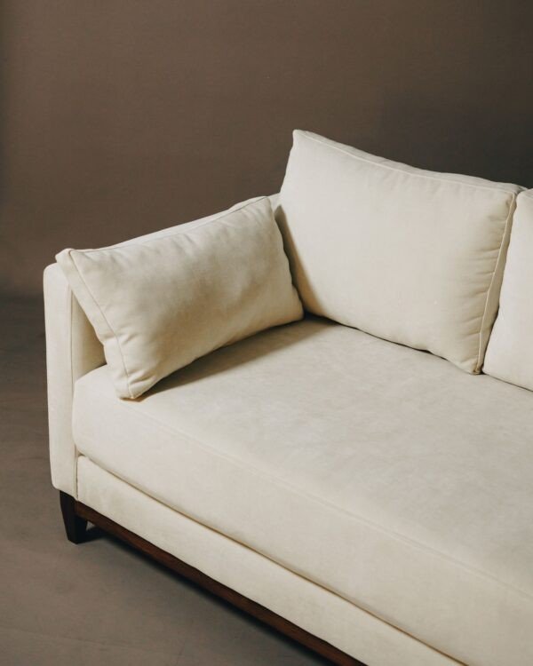 Madeline Rowe Sofa_06