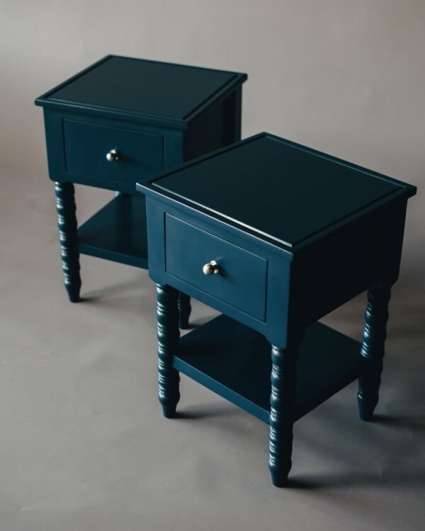 Safavieh Tami Storage Drawer End Table_02