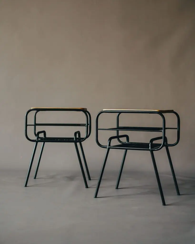 Zuiver Gunnik Magazine Rack End Table