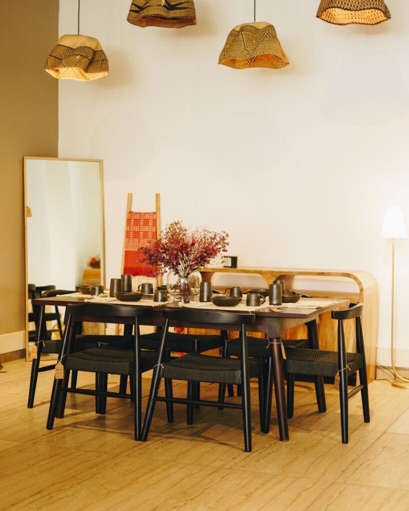 Alba Dinning Table_04