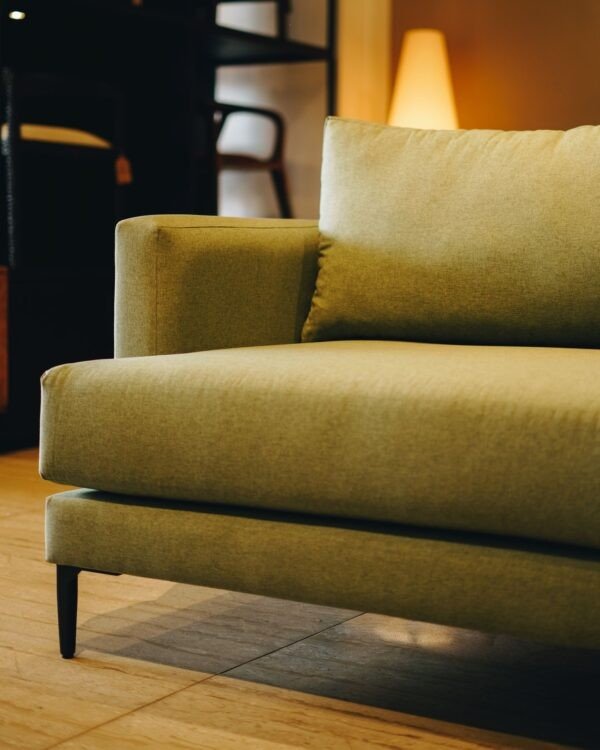Savanna Sofa_03