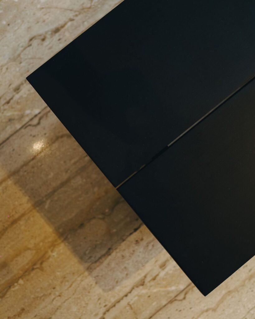 The Rift Coffee Table_02
