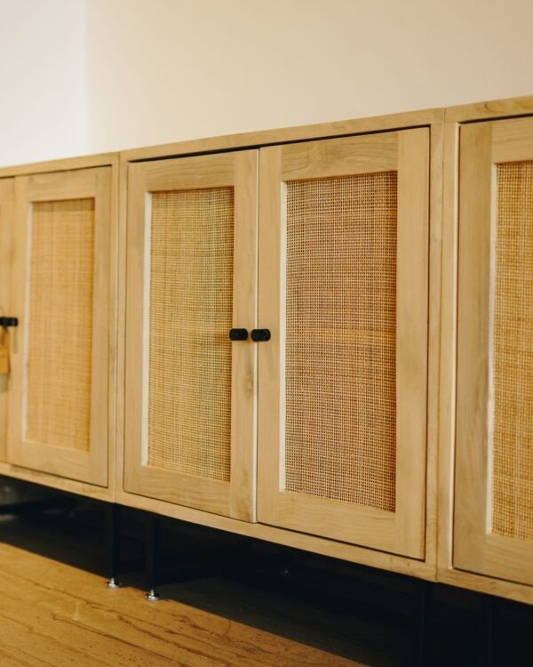 Triad Sideboard_02