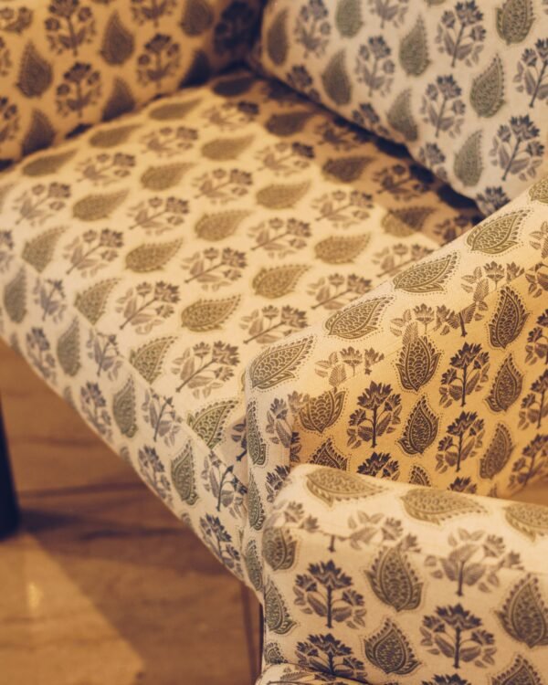 Oasis Accent Chairs_03_result