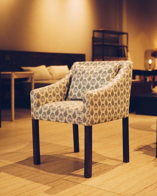 Oasis Accent Chairs_06_result