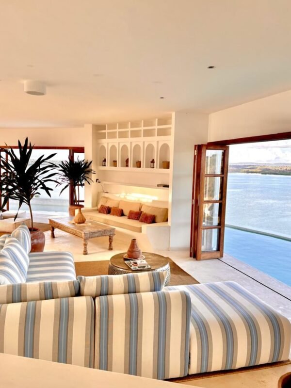 santanaafrica__1744903425_3612834243742272105_7280139451