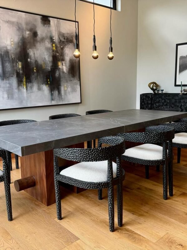 santanaafrica__1745941883_3621545459730055239_7280139451